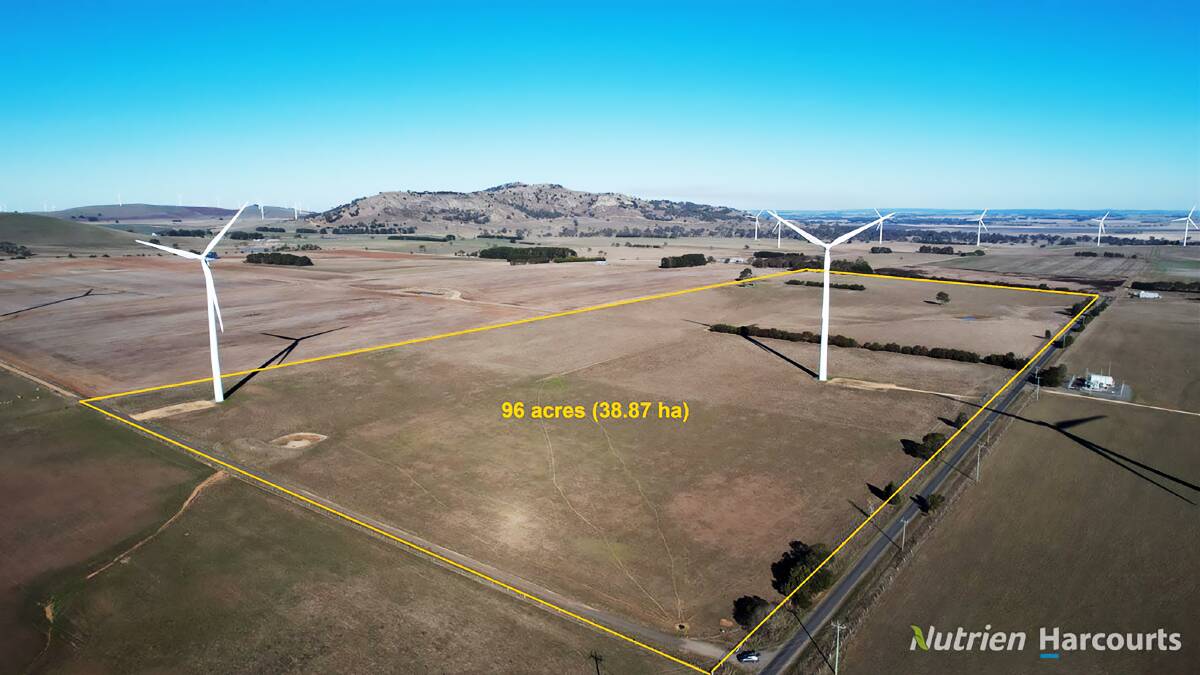 The sheep grazing block hosts two wind turbines as part of a large wind farm. Pictures from Nutrien Harcourts.