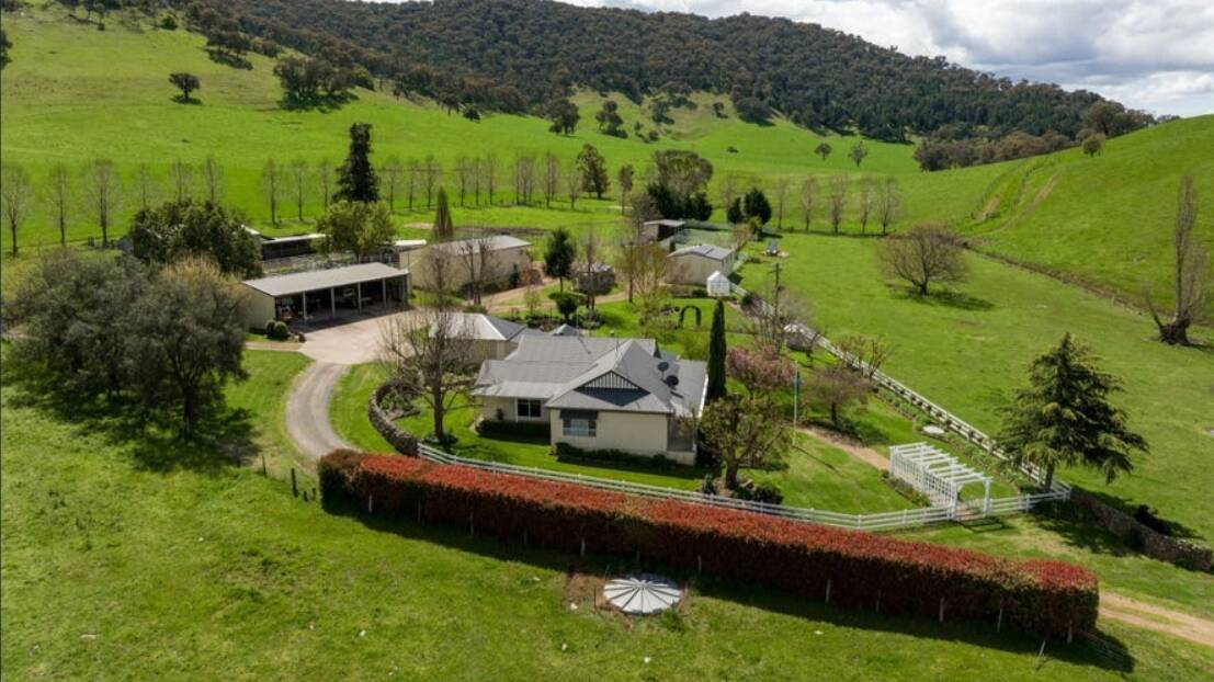Meadow Creek is located 10 minutes from Tumut and 15 minutes from Gundagai.